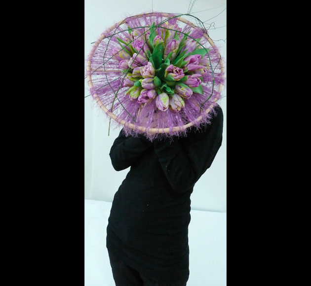 images_lilaboeketvierkant_vrouw
